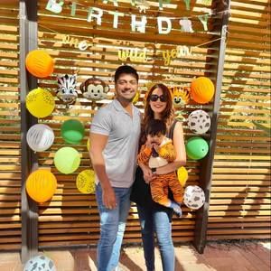 Meet your Posher, Anum